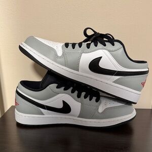 Men’s Gray and White Sneakers